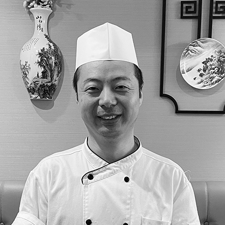 あRaま神楽坂 料理長 料理長 王 海?